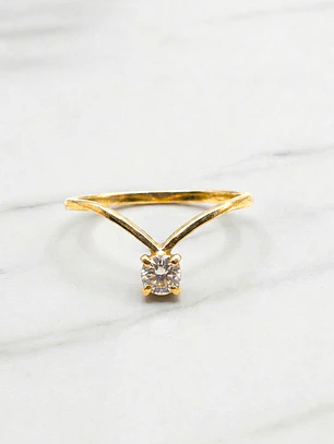Anillo silueta circón Oro 18k