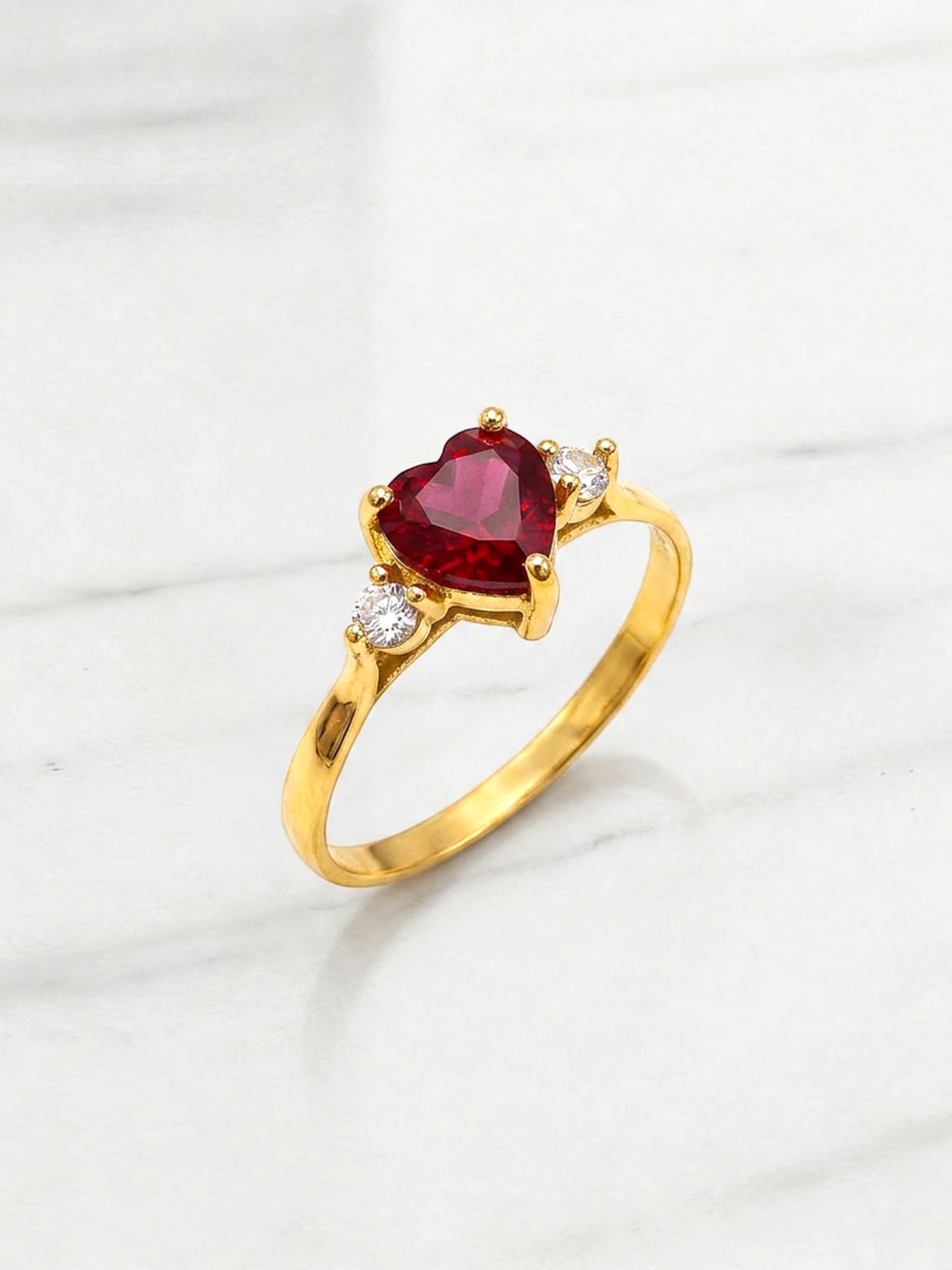 Anillo corazon rubi y circones Oro 18k 4