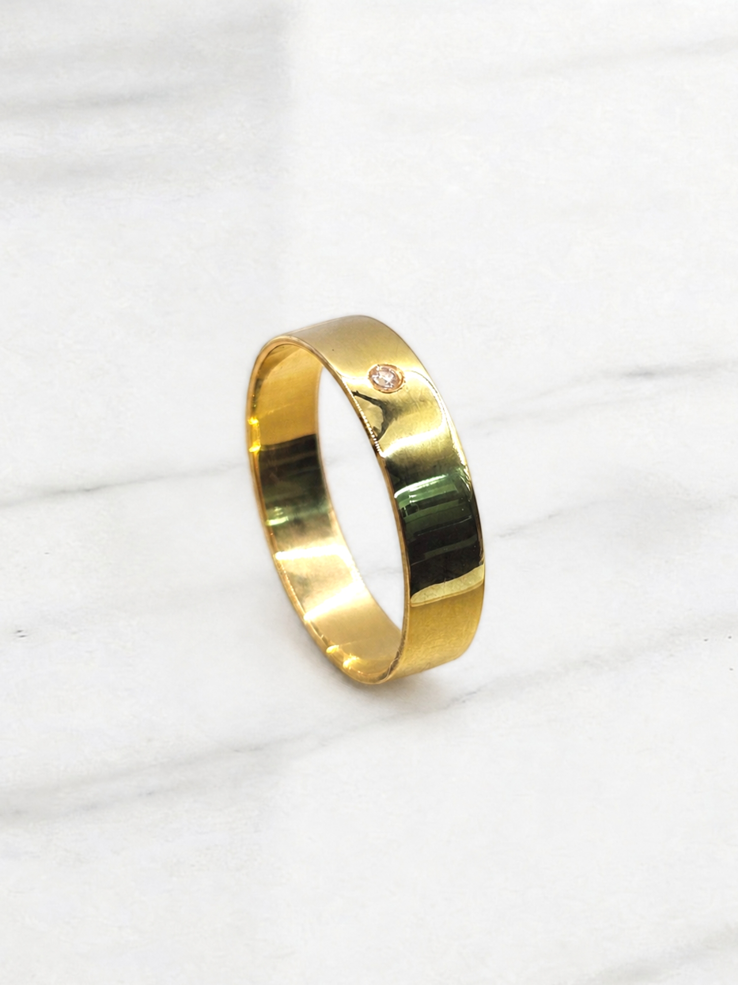 Anillo plano 4 mm diamante Oro amarillo 18k 4