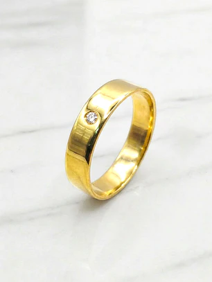 Anillo plano 4 mm diamante Oro amarillo 18k