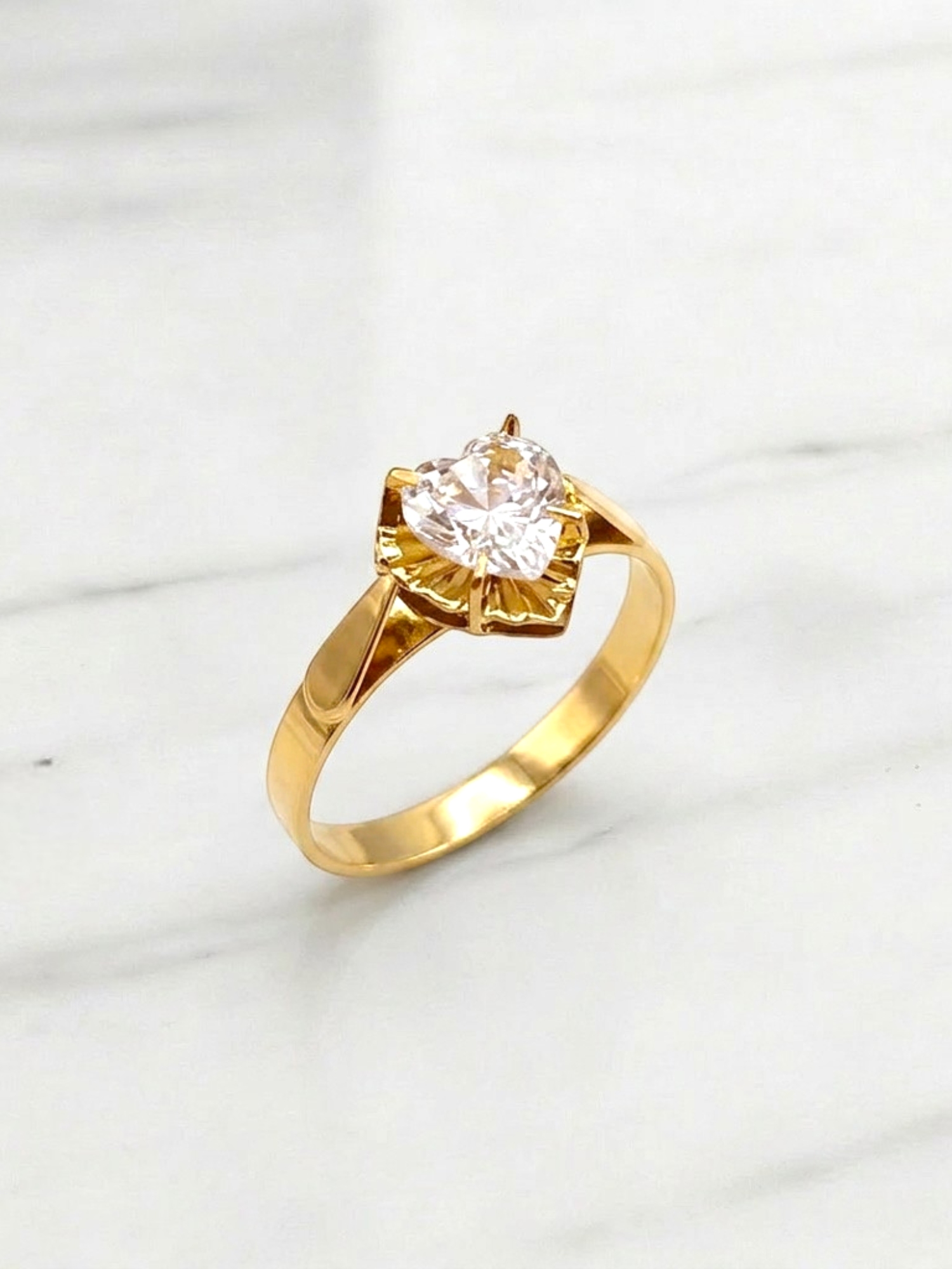 Anillo corazón circon Oro 18k 4