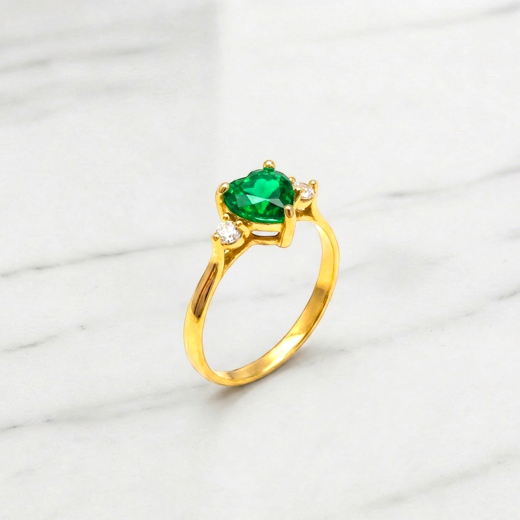 Anillo corazon esmeralda y circones Oro 18k 2