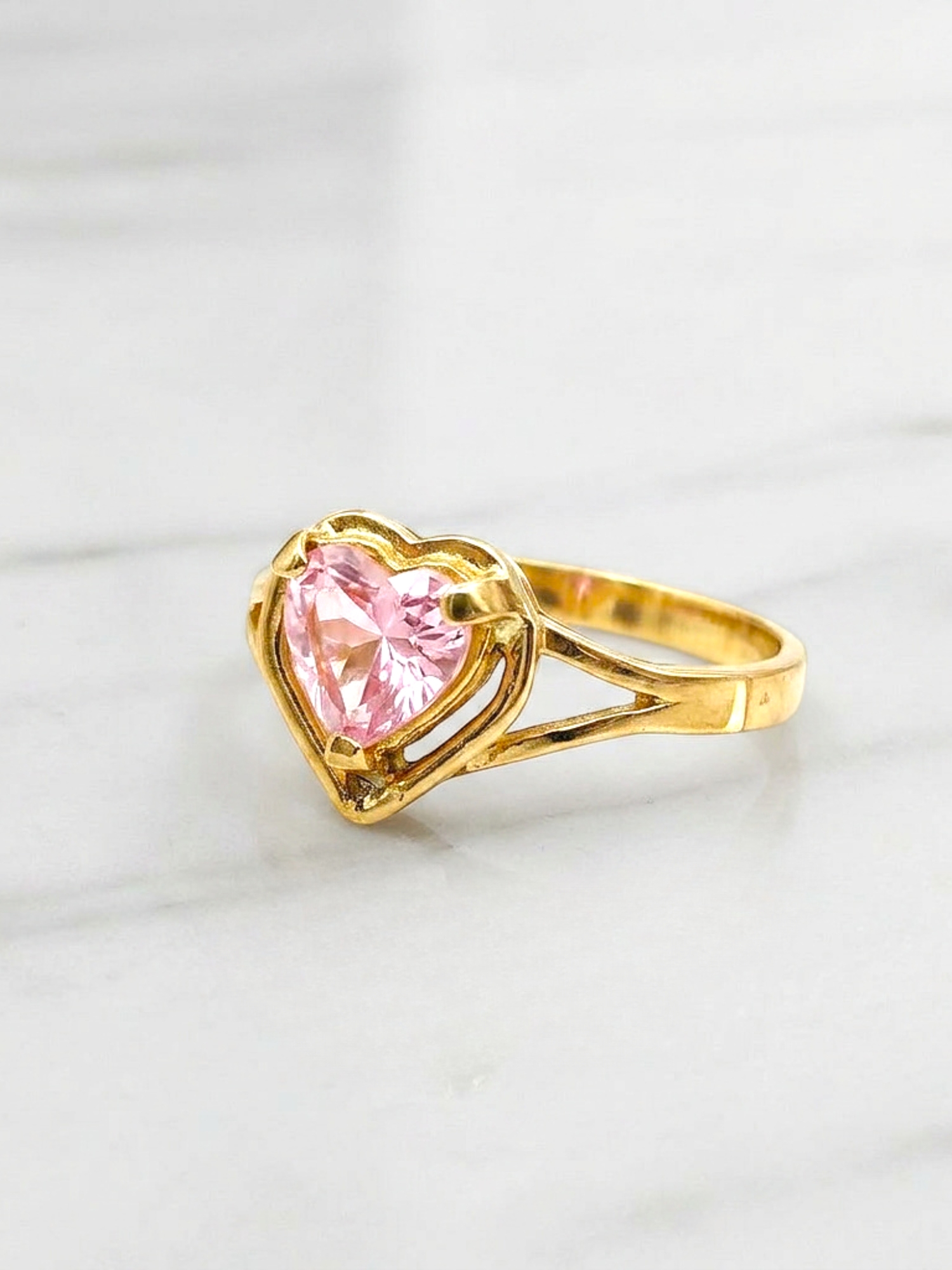 Anillo corazón rosa de francia Oro 18k 2