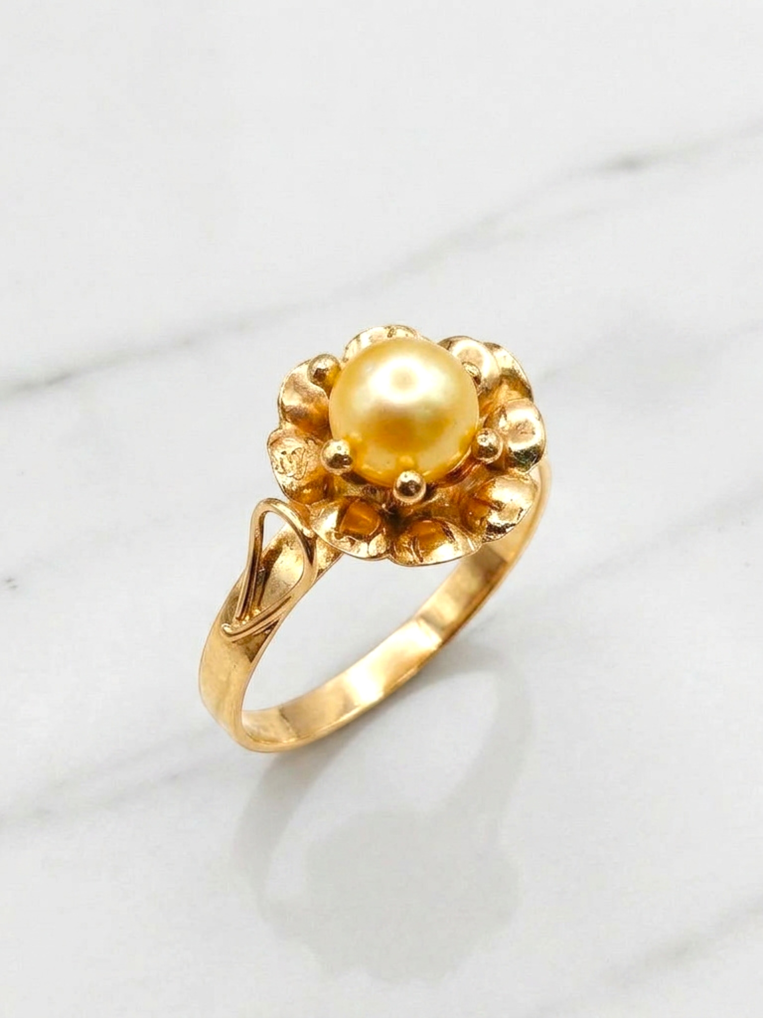 Anillo rosa perla cultivada Oro 18k 1