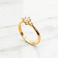 Anillo reina tres circones Oro 18k - Miniatura 4