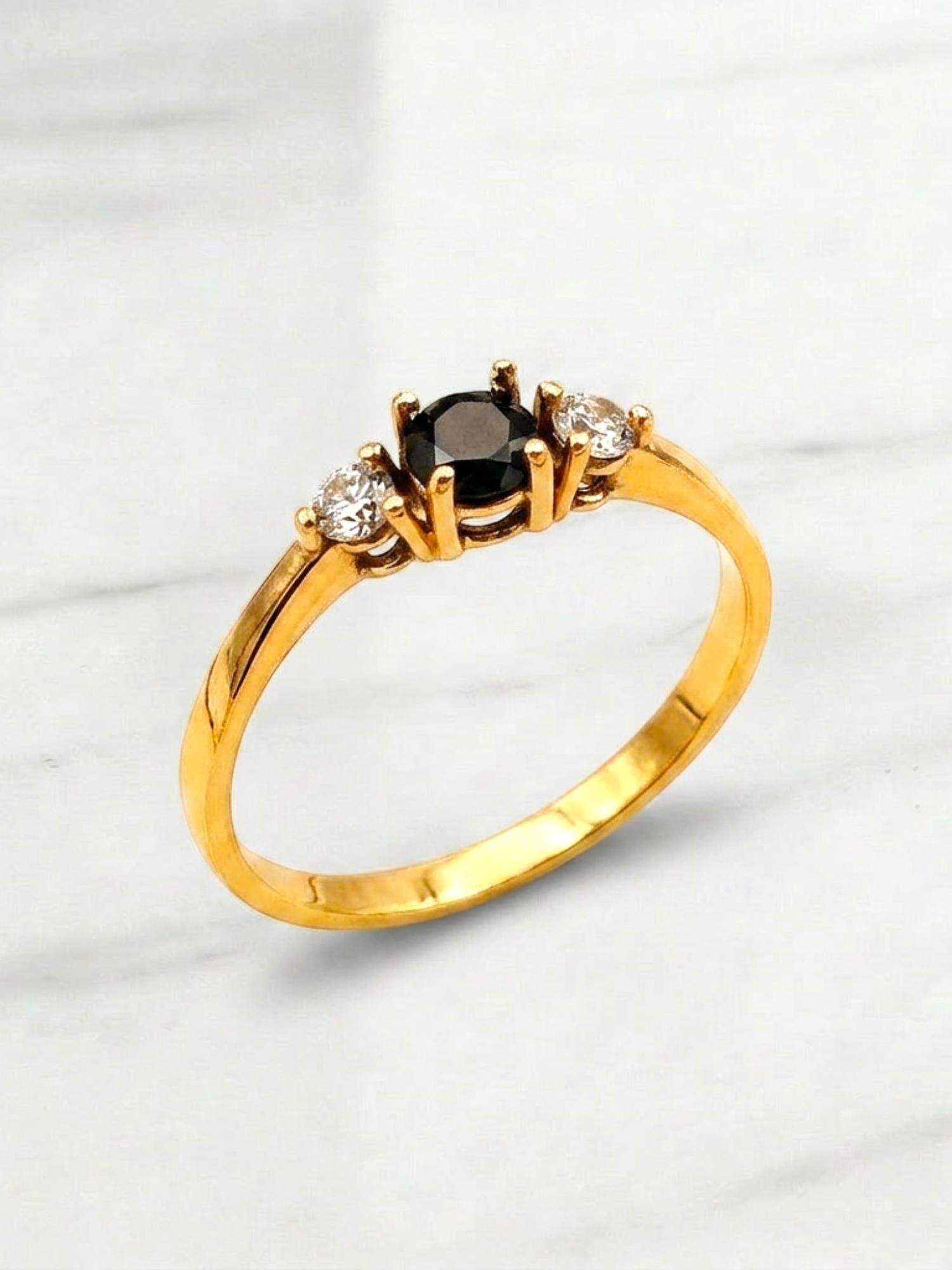 Anillo condesa onix y circón Oro 18k 3