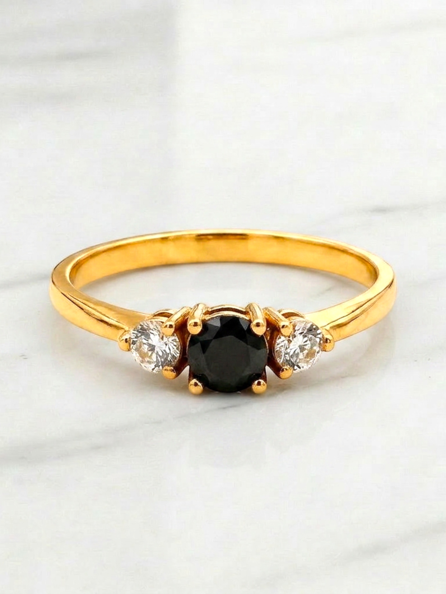 Anillo condesa onix y circón Oro 18k 5