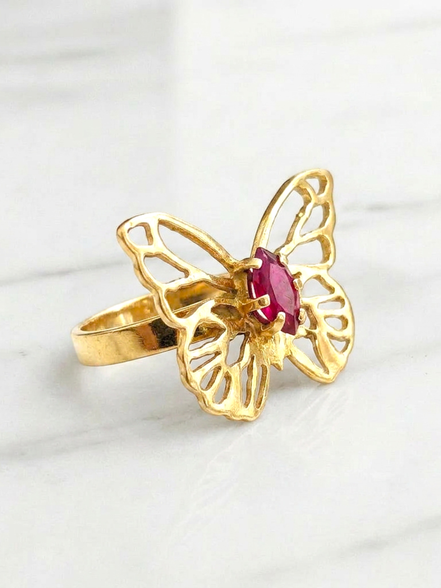Anillo Mariposa rubi oro 18k 1