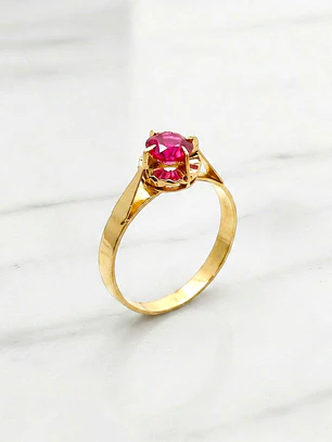 Anillo Chatón circular rubí Oro 18k