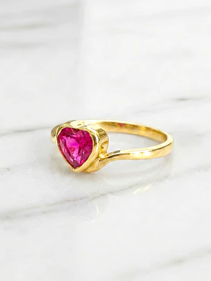 Anillo corazón rubí Oro 18k