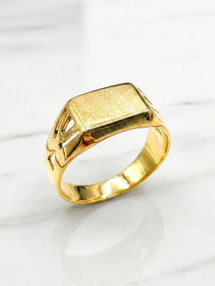 Anillo sello calado rectangulo Oro 18k
