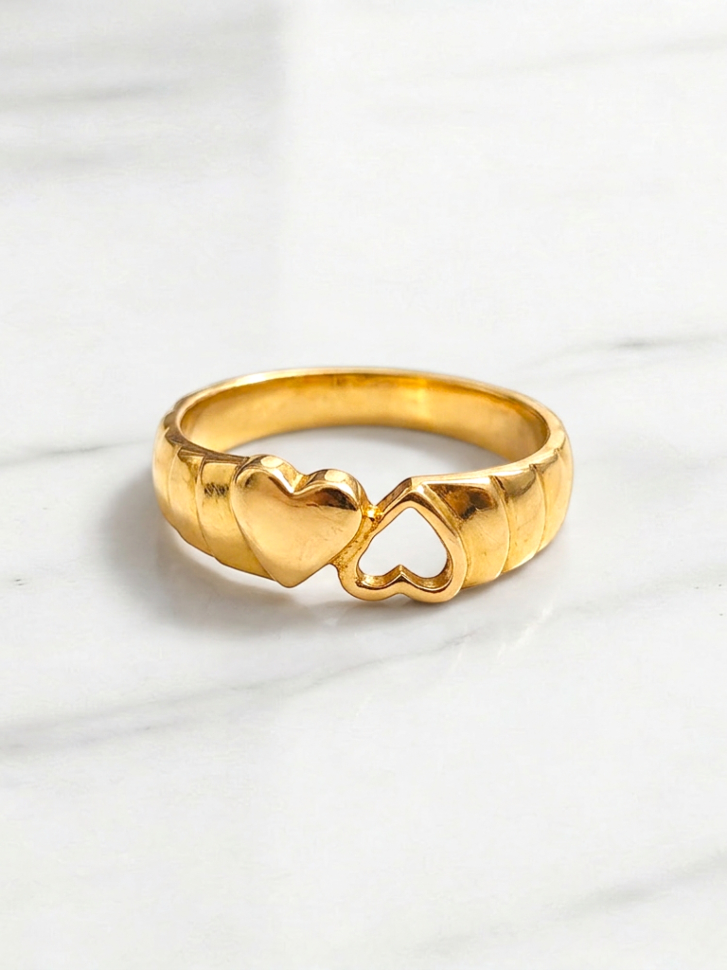 Anillo dos corazones Oro 18k 2
