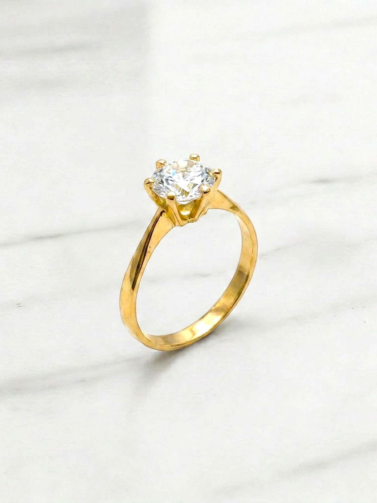 Anillo solitario circón 6 grifas Oro 18k 3