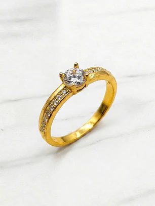 Anillo medio cintillo princesa 2.5 grs Oro 18k
