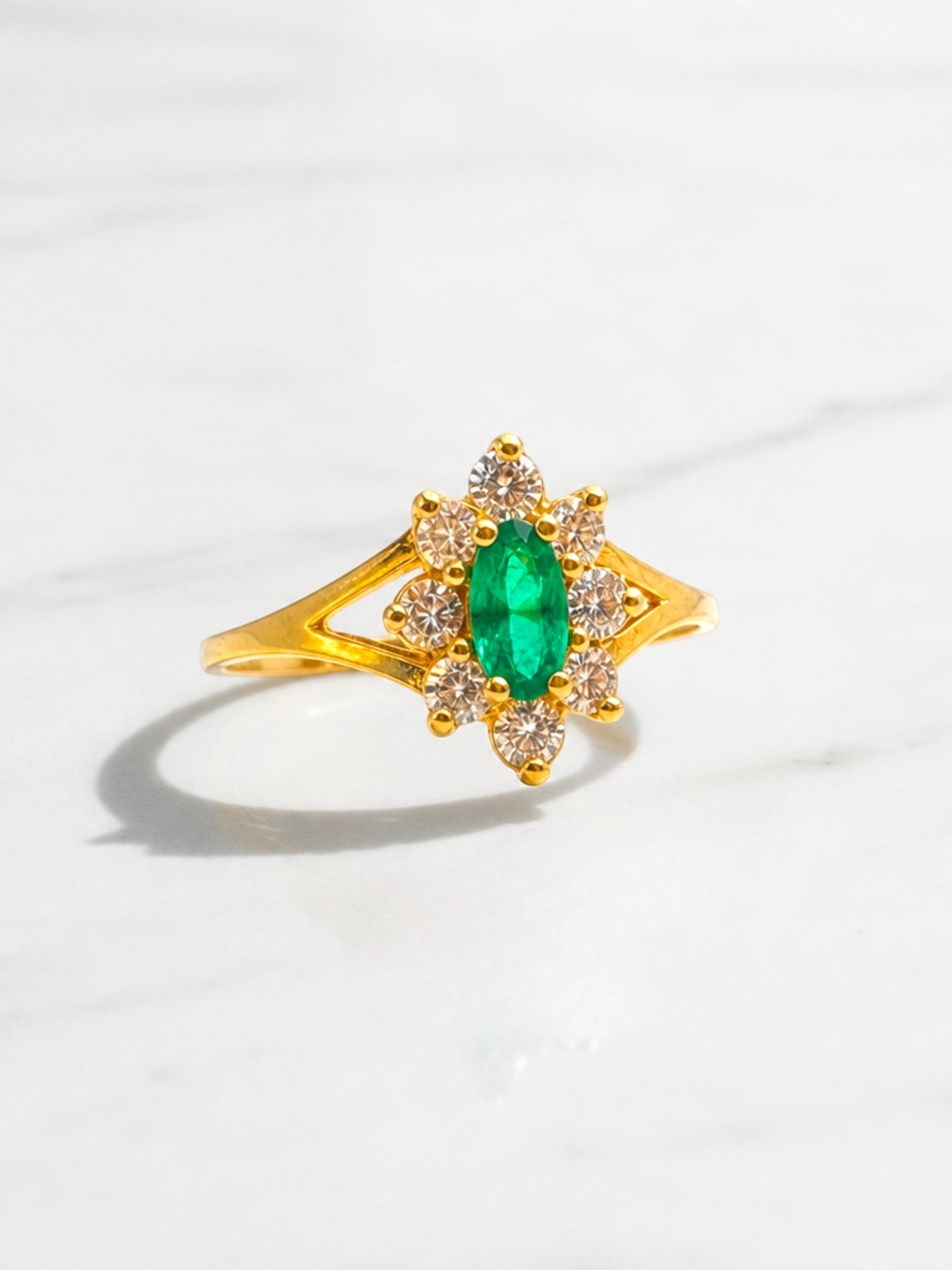 Anillo lady esmeralda con circones Oro 18k 2