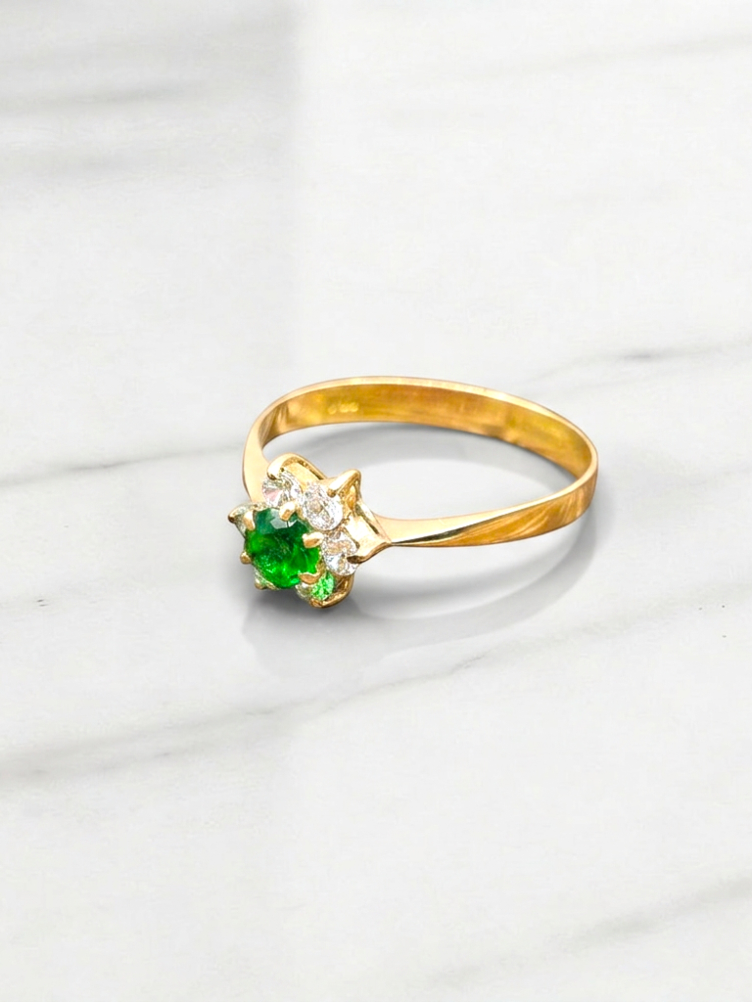 Anillo rosa esmeralda con circónes Oro 18k 4