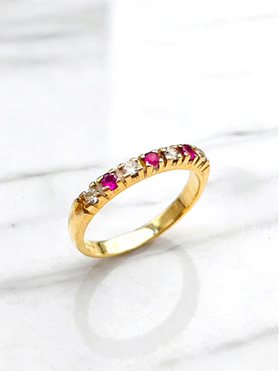 Anillo medio cintillo rubíes con circones Oro 18k