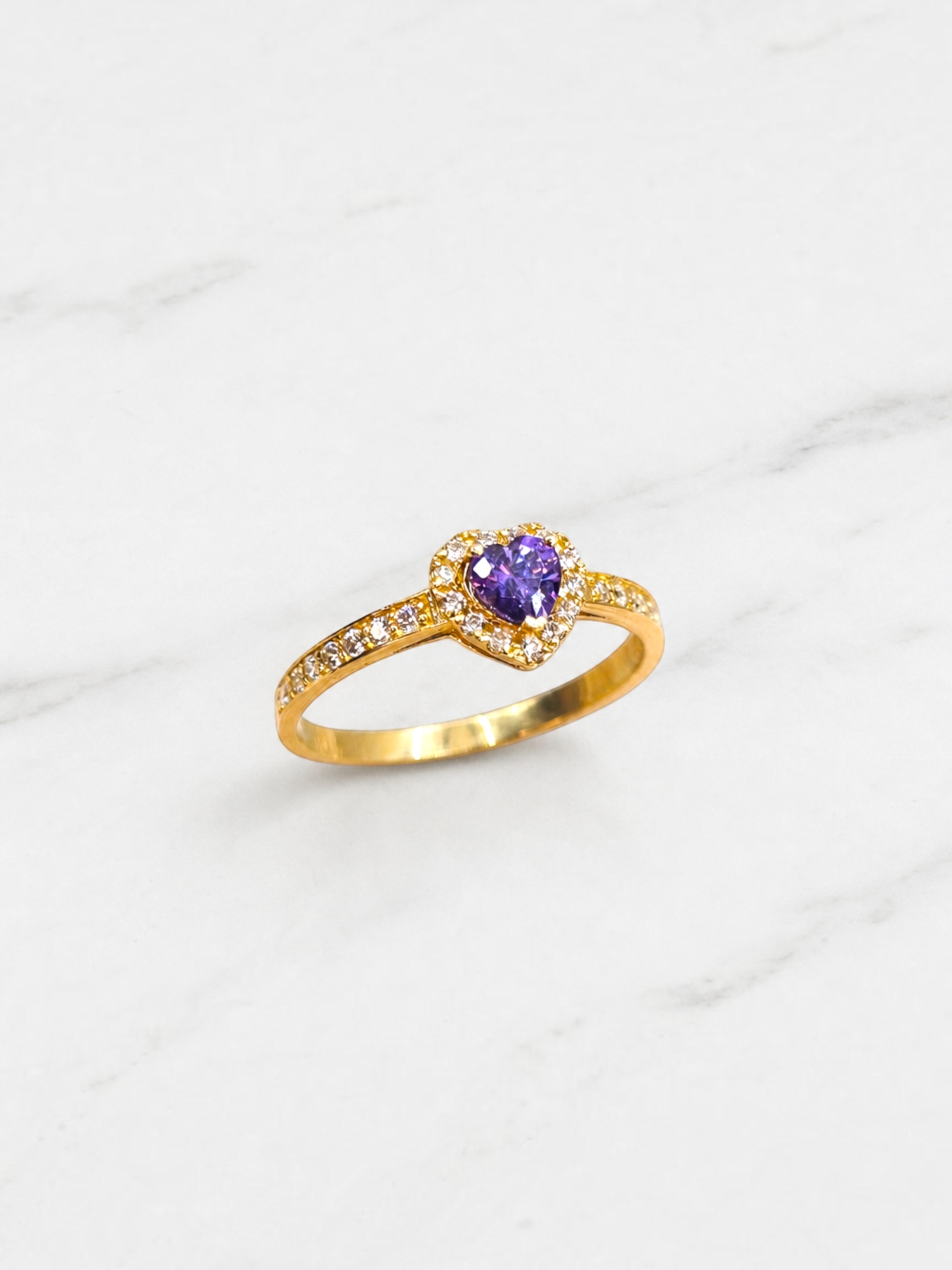 Anillo cintillo corazón amatista Oro 18k 2