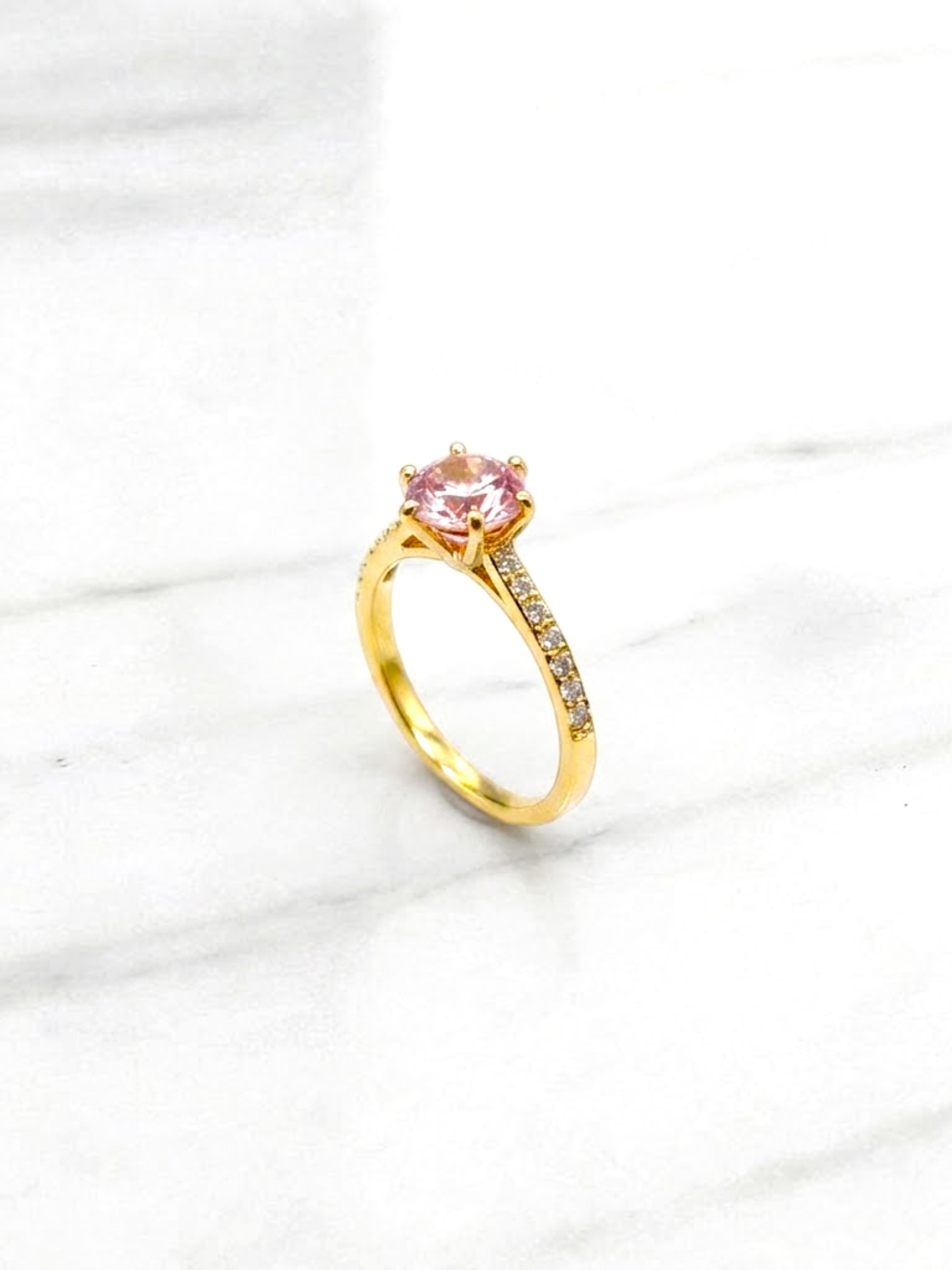 Anillo solitario cintillo rosa de francia Oro 18k 4