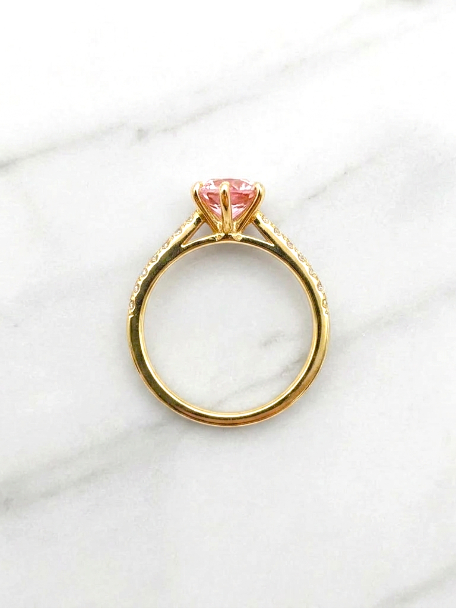 Anillo solitario cintillo rosa de francia Oro 18k 5