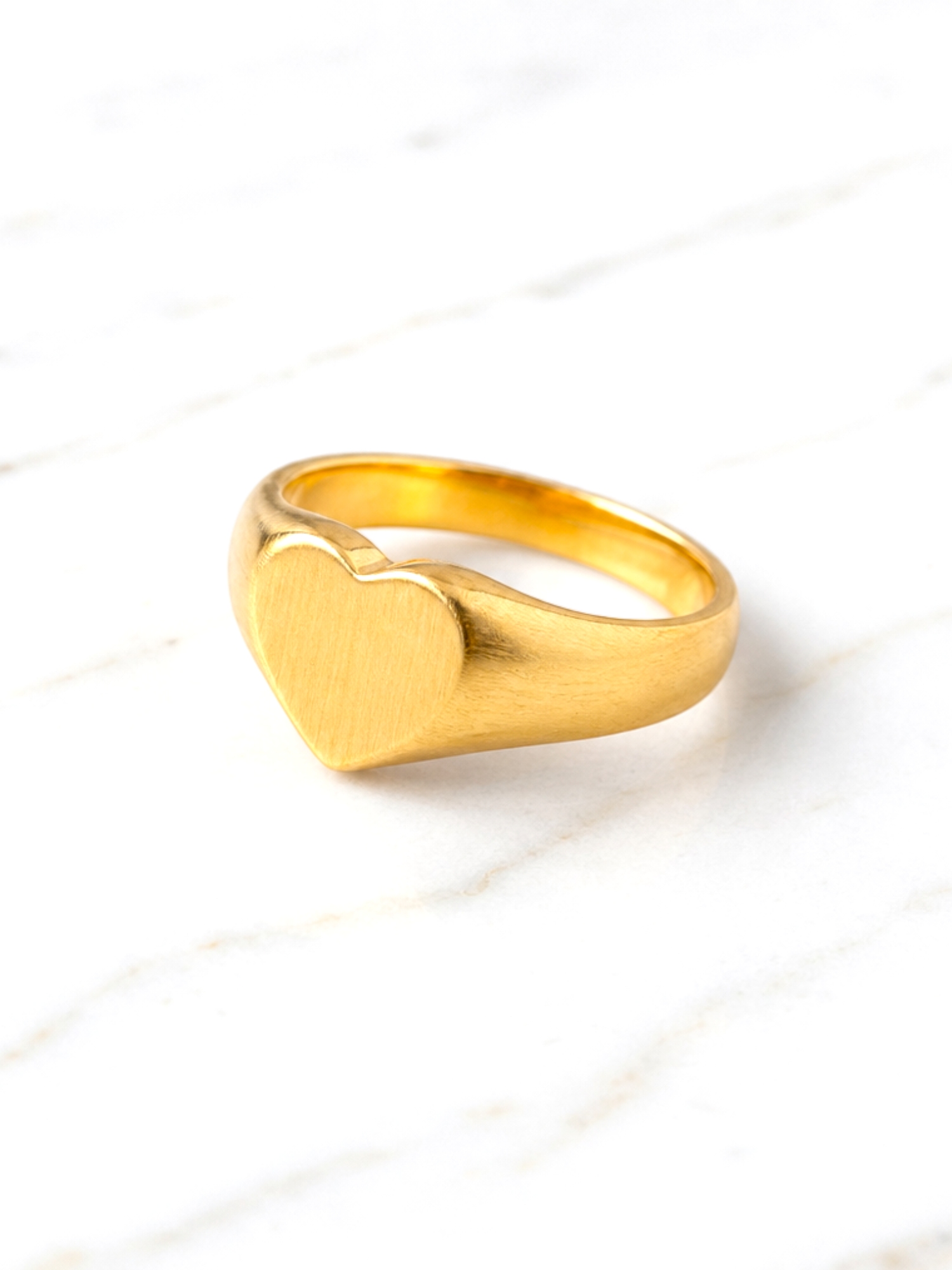Anillo sello corazón Oro 18k 5