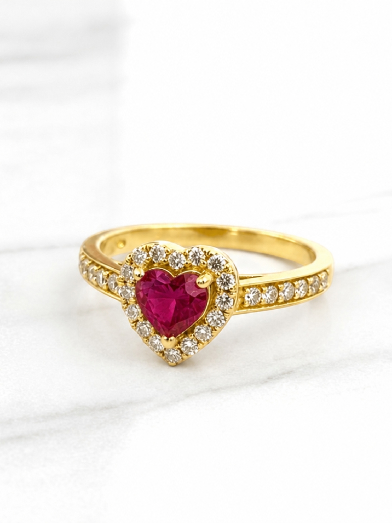 Anillo doble corazón cintillo rubi y circones Oro 18k 3