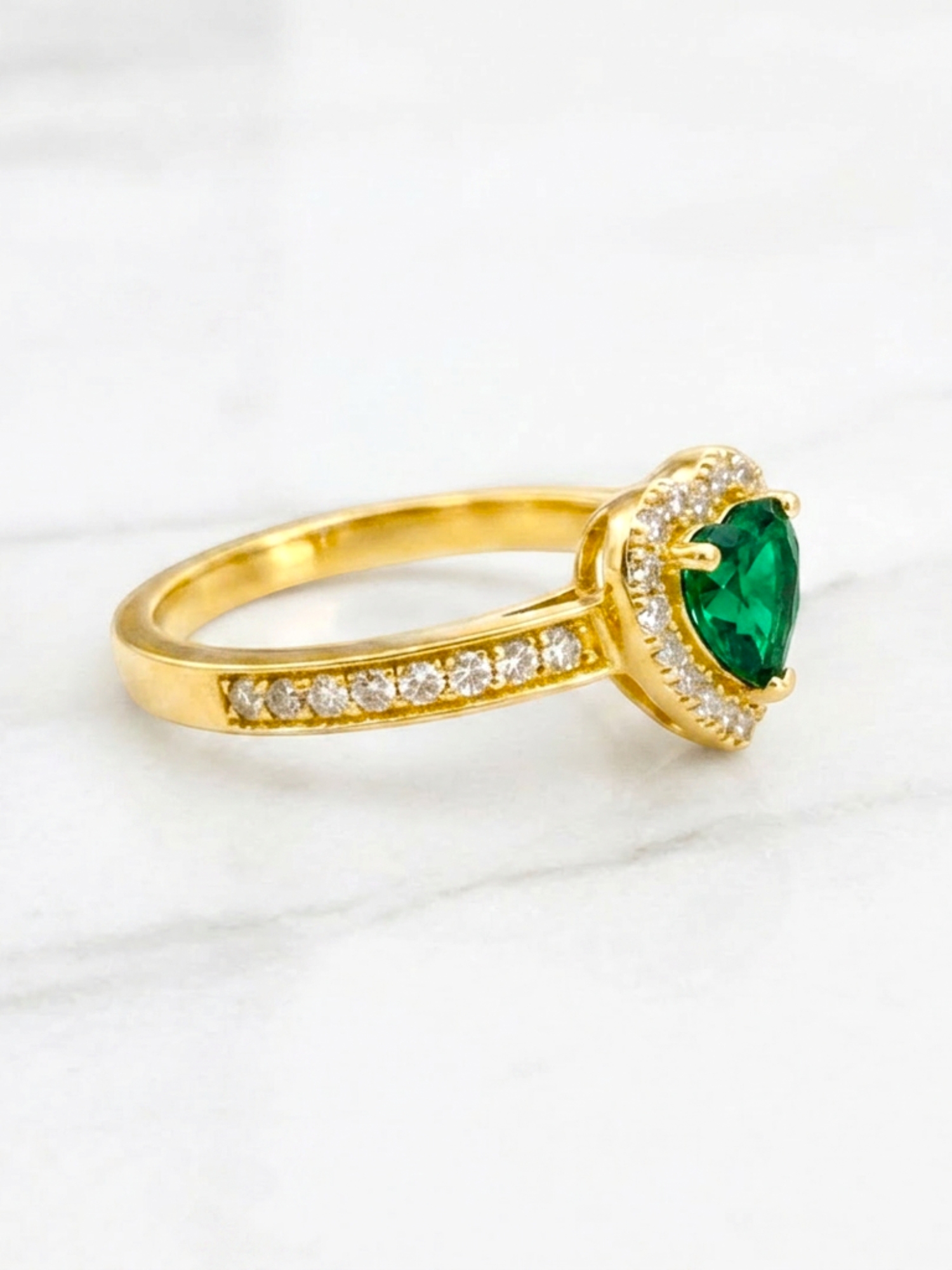 Anillo doble corazón cintillo esmeralda y circones Oro 18k 3