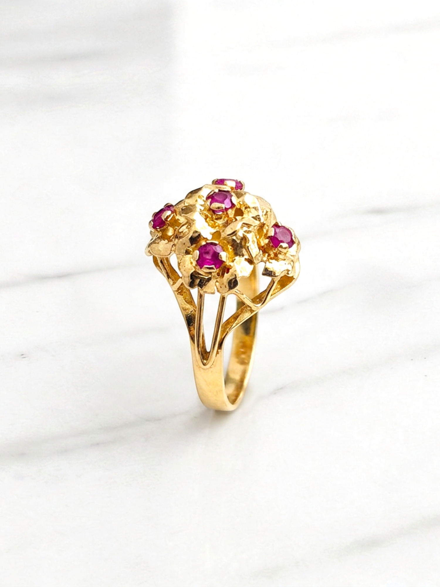 Anillo Florentino Rubí Oro 18k 4