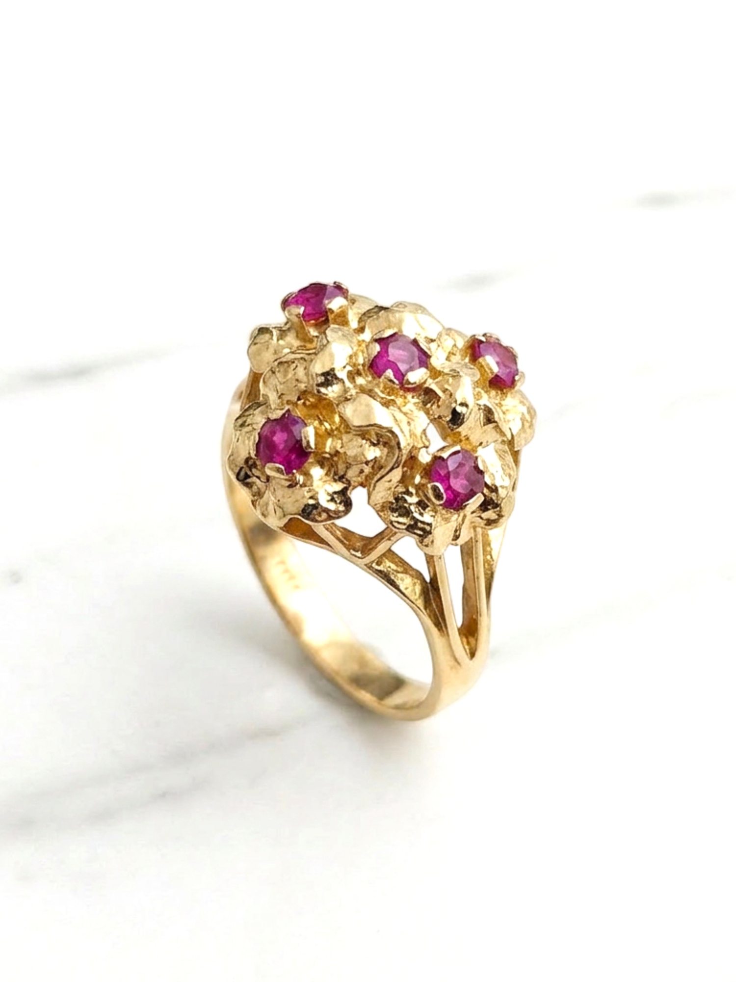 Anillo Florentino Rubí Oro 18k 2