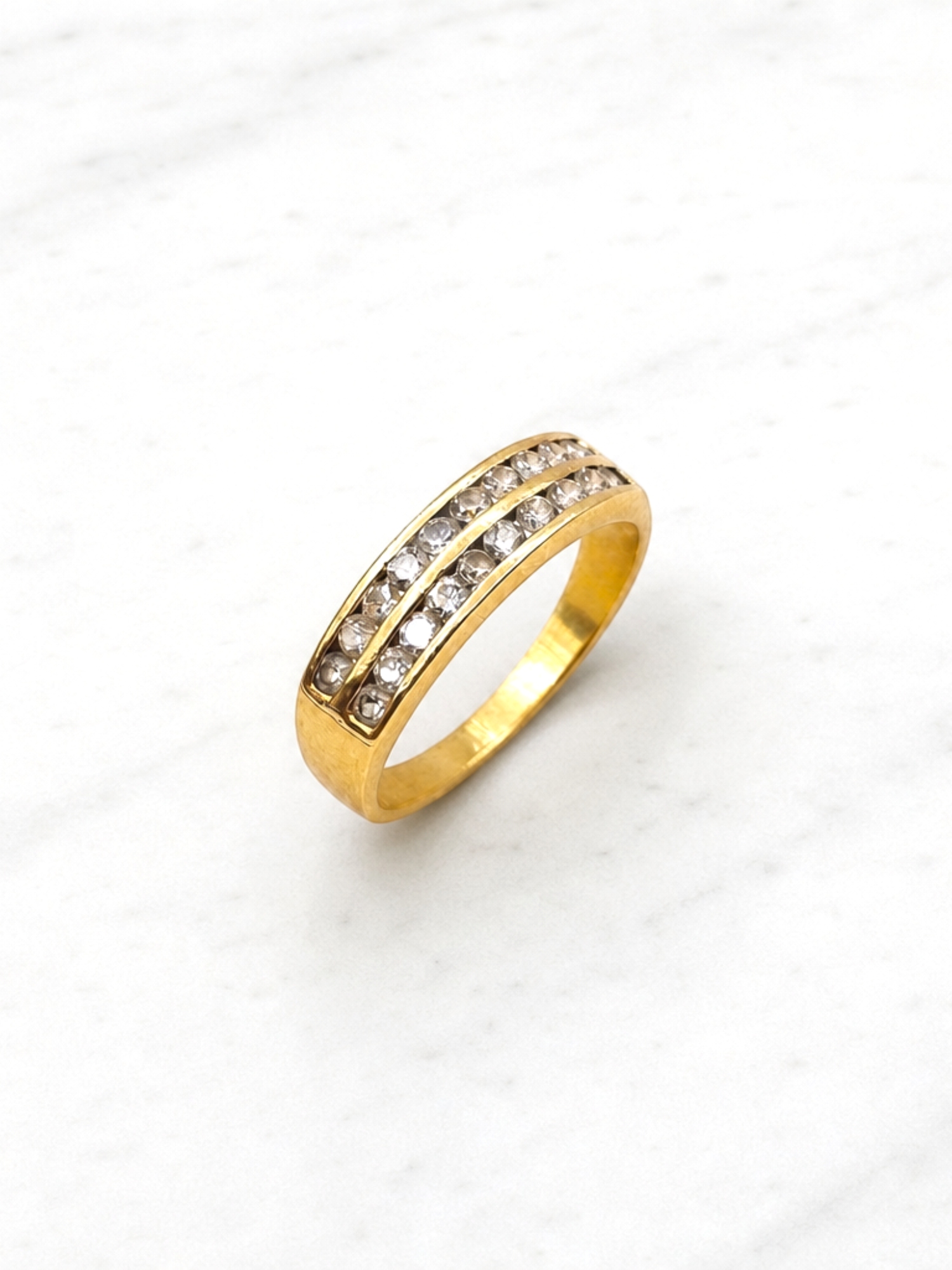 Anillo doble cintillo circónes Oro 18k 4