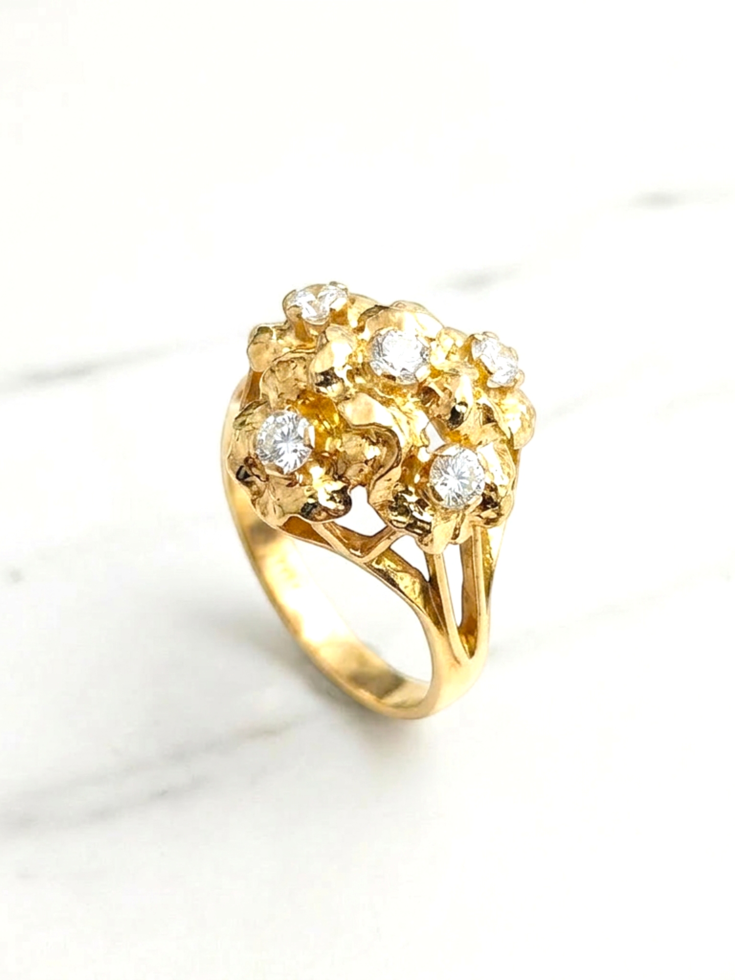 Anillo florentino circónes Oro 18k 4