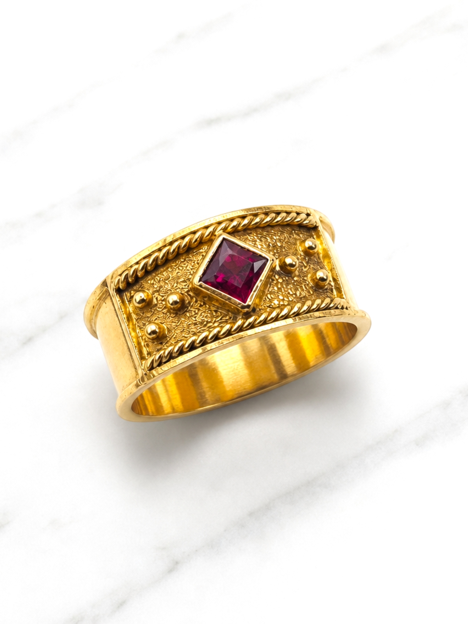 Anillo imperio rubí Oro 18k 3