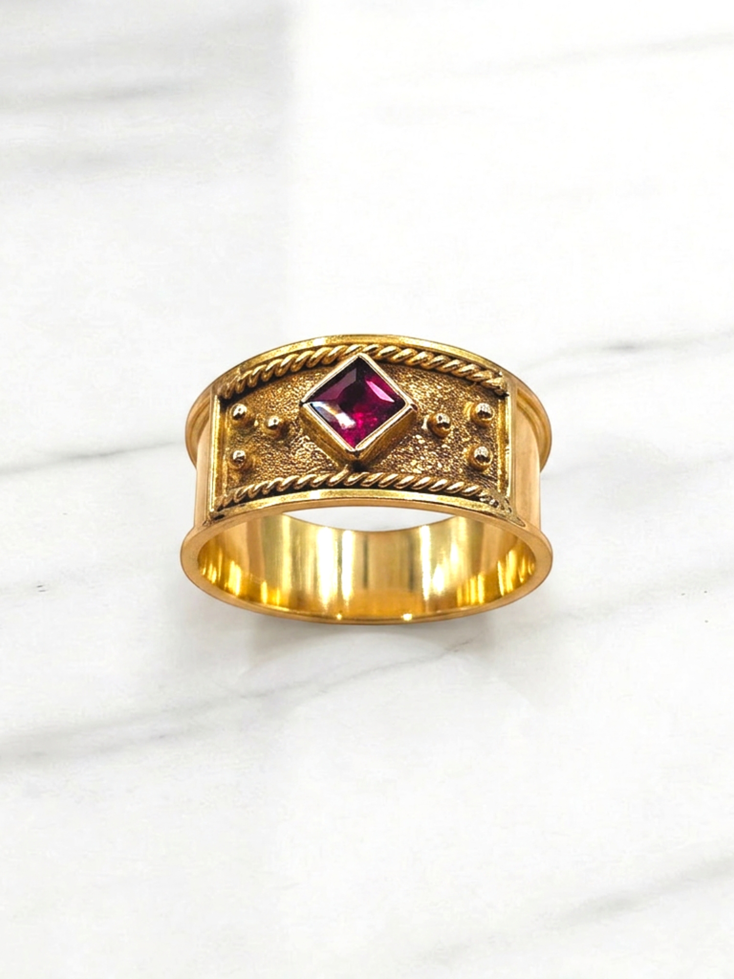 Anillo imperio rubí Oro 18k 1