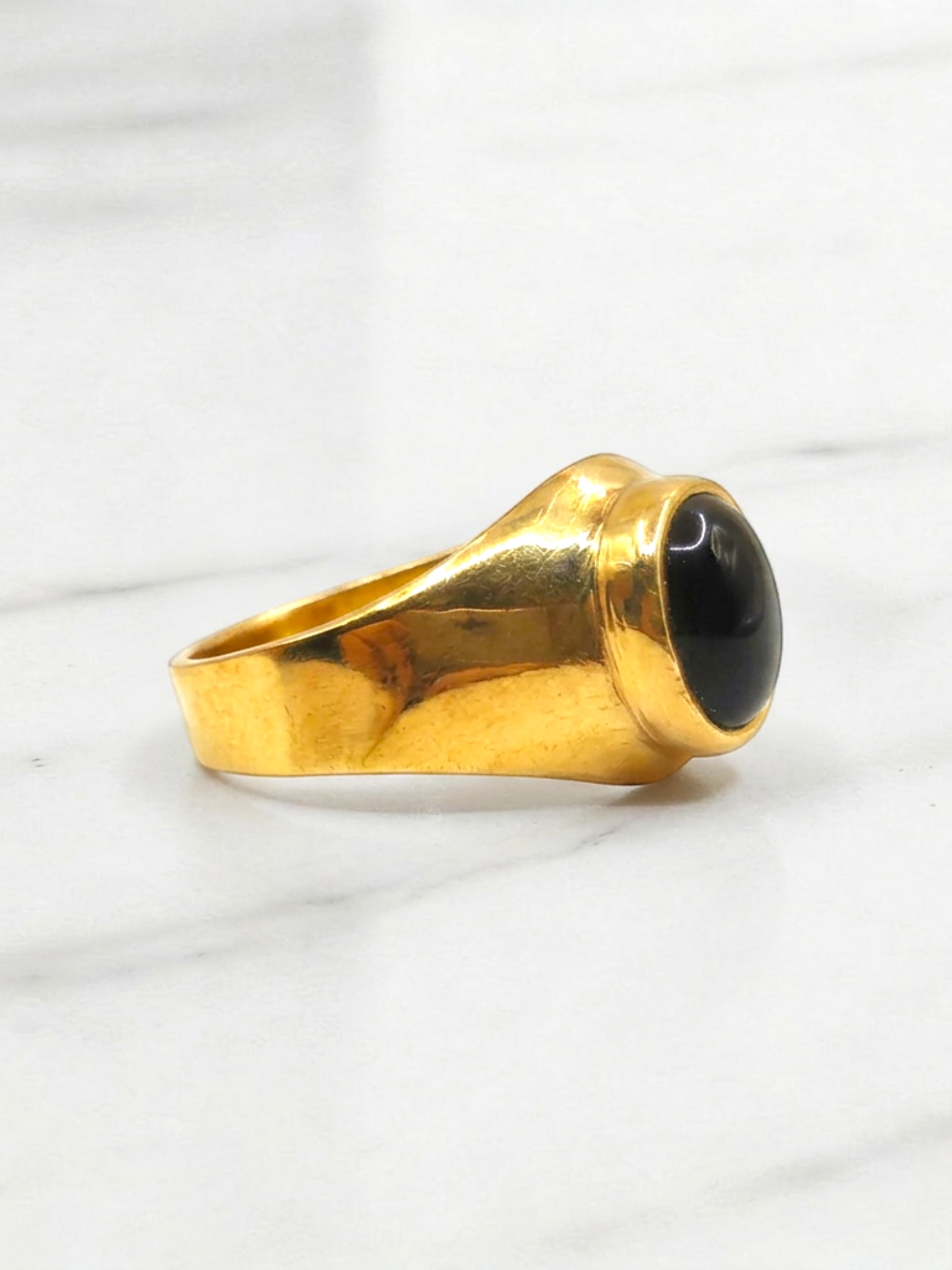 Anillo bolocco onix Oro 18k 1