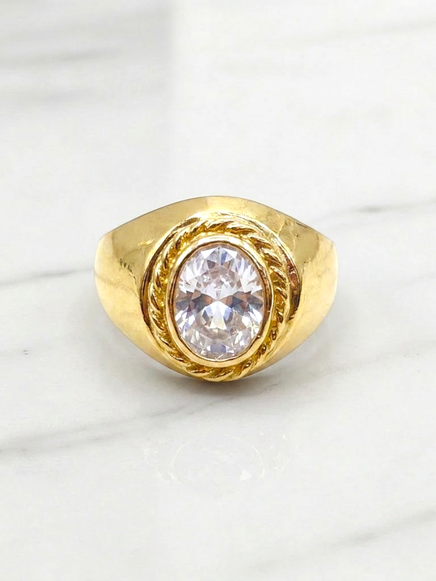 Anillo bolocco circón Oro 18k 5