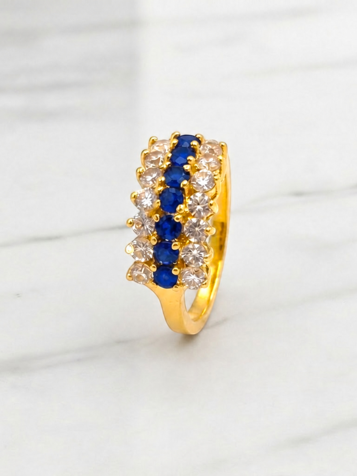 Anillo cintillo zafiros y circones grande Oro 18k 2