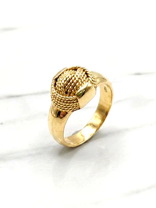 Anillo chevalier nudo grande Oro 18k
