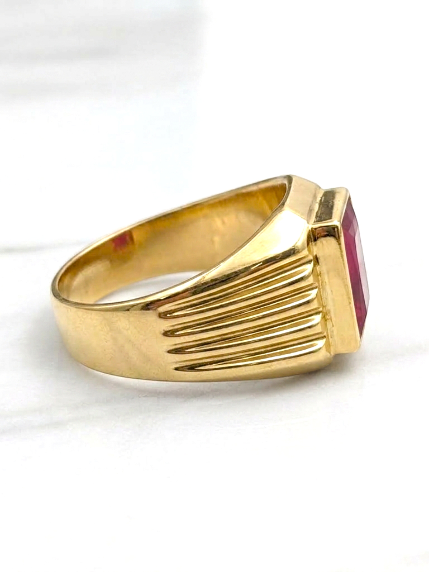 Anillo sello Rubi Oro 18k  2