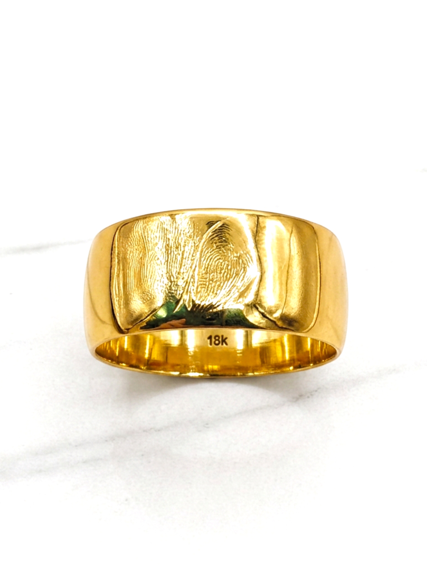 Argolla de matrimonio media caña 8 mm Oro 18k 2