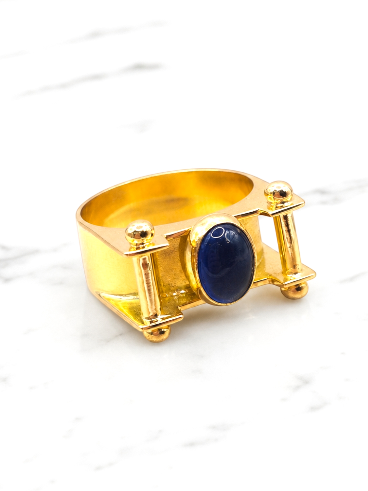 Anillo reina Inglaterra zafiro Oro 18k  3
