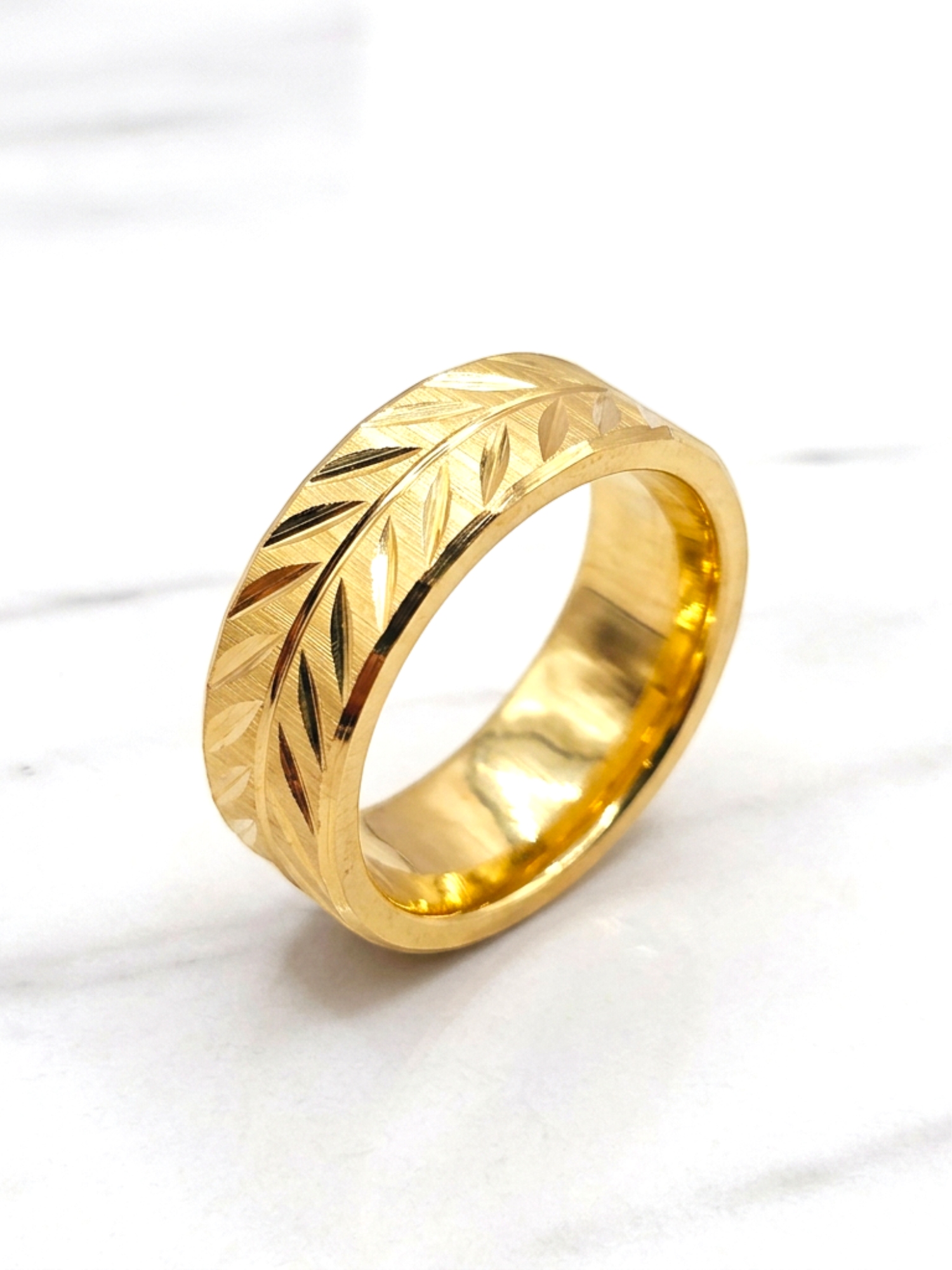 Anillo espiga 8 mm realeza Oro 18k 5