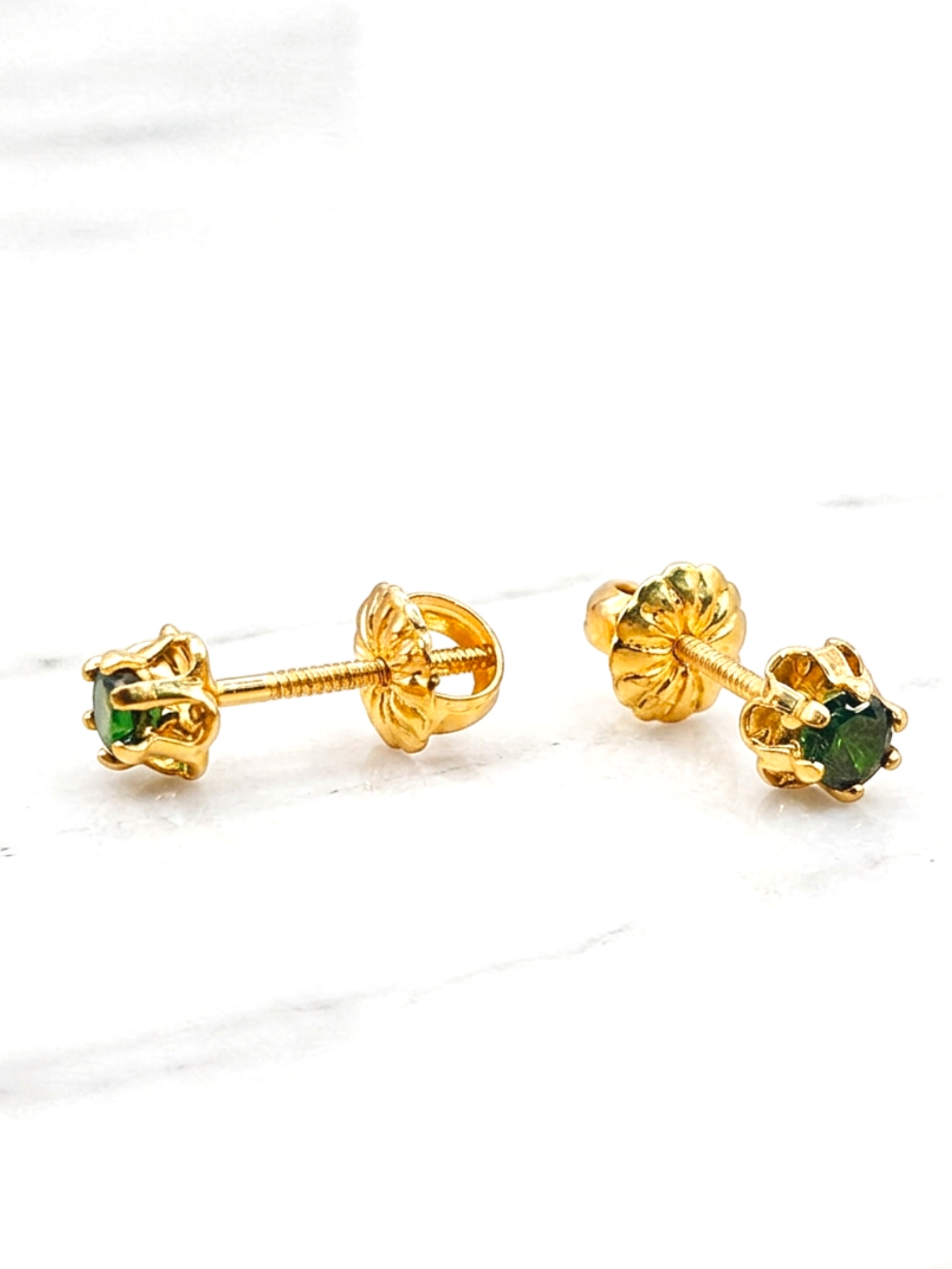 Aros chaton italiano esmeralda chicos Oro 18k 2