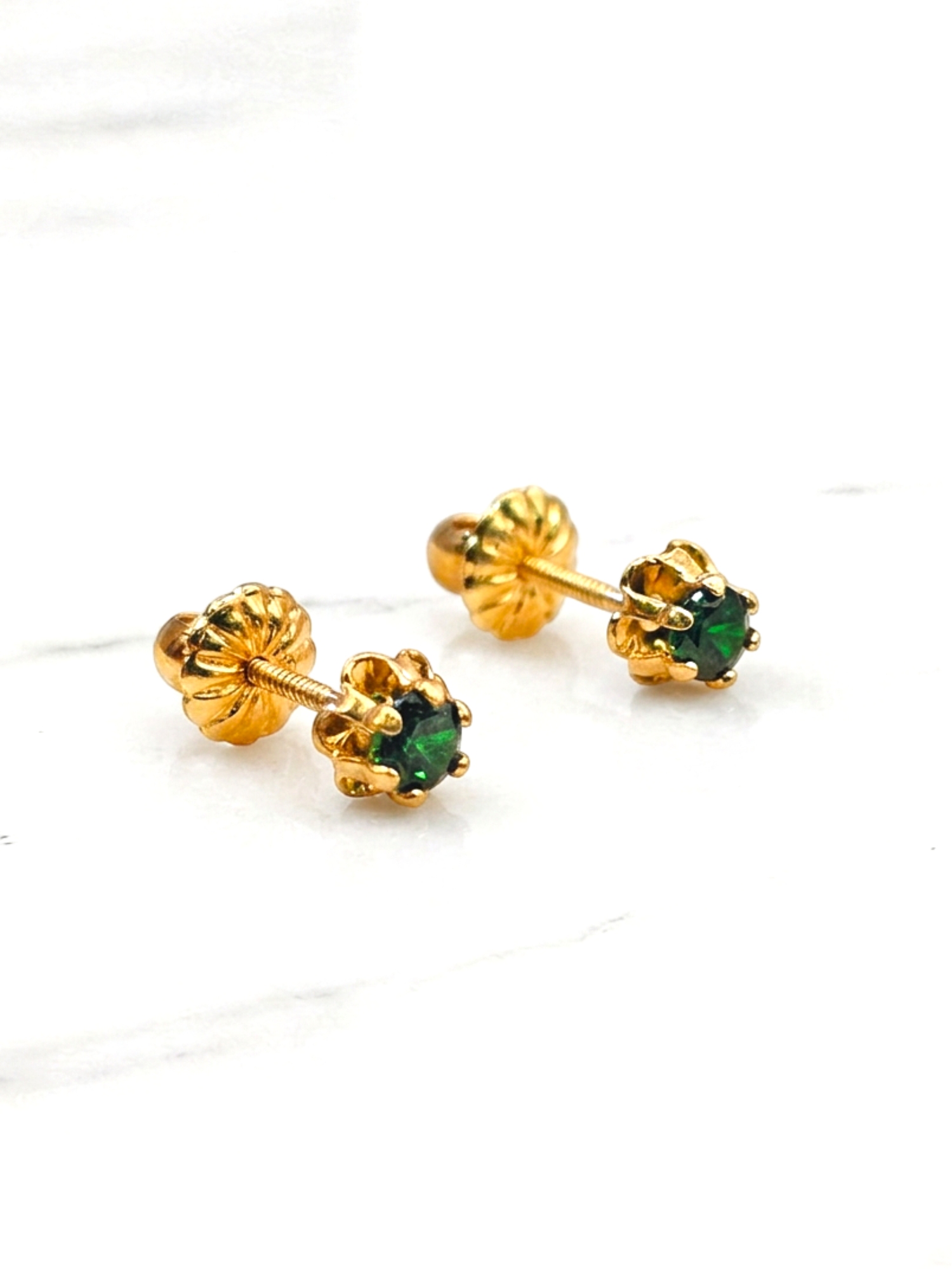 Aros chaton italiano esmeralda chicos Oro 18k 3