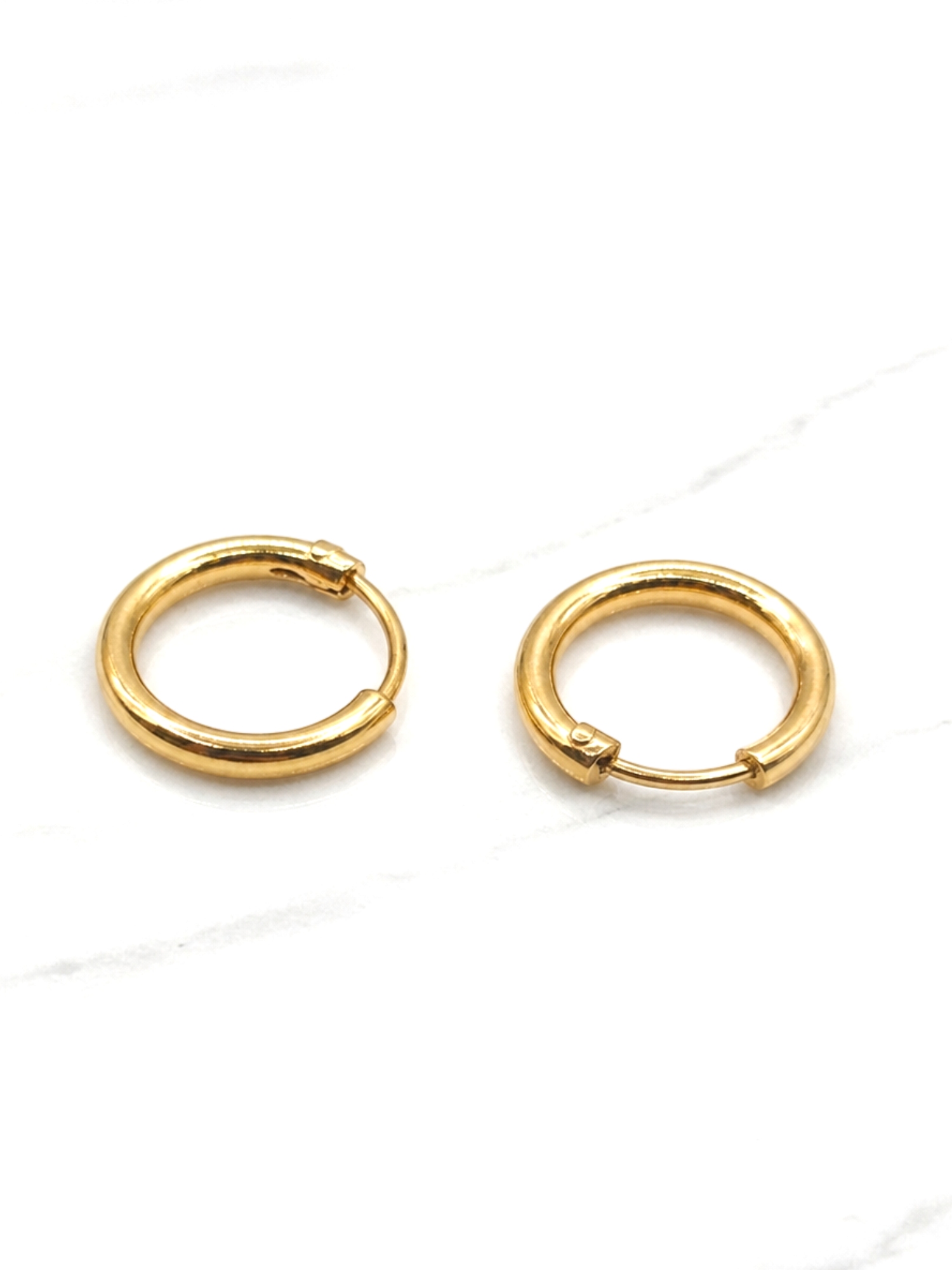 Aros argolla tubo número 1 Oro 18k 1