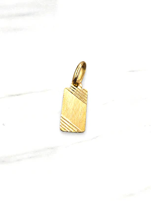 Colgante placa tallada 2 cm Oro 18k