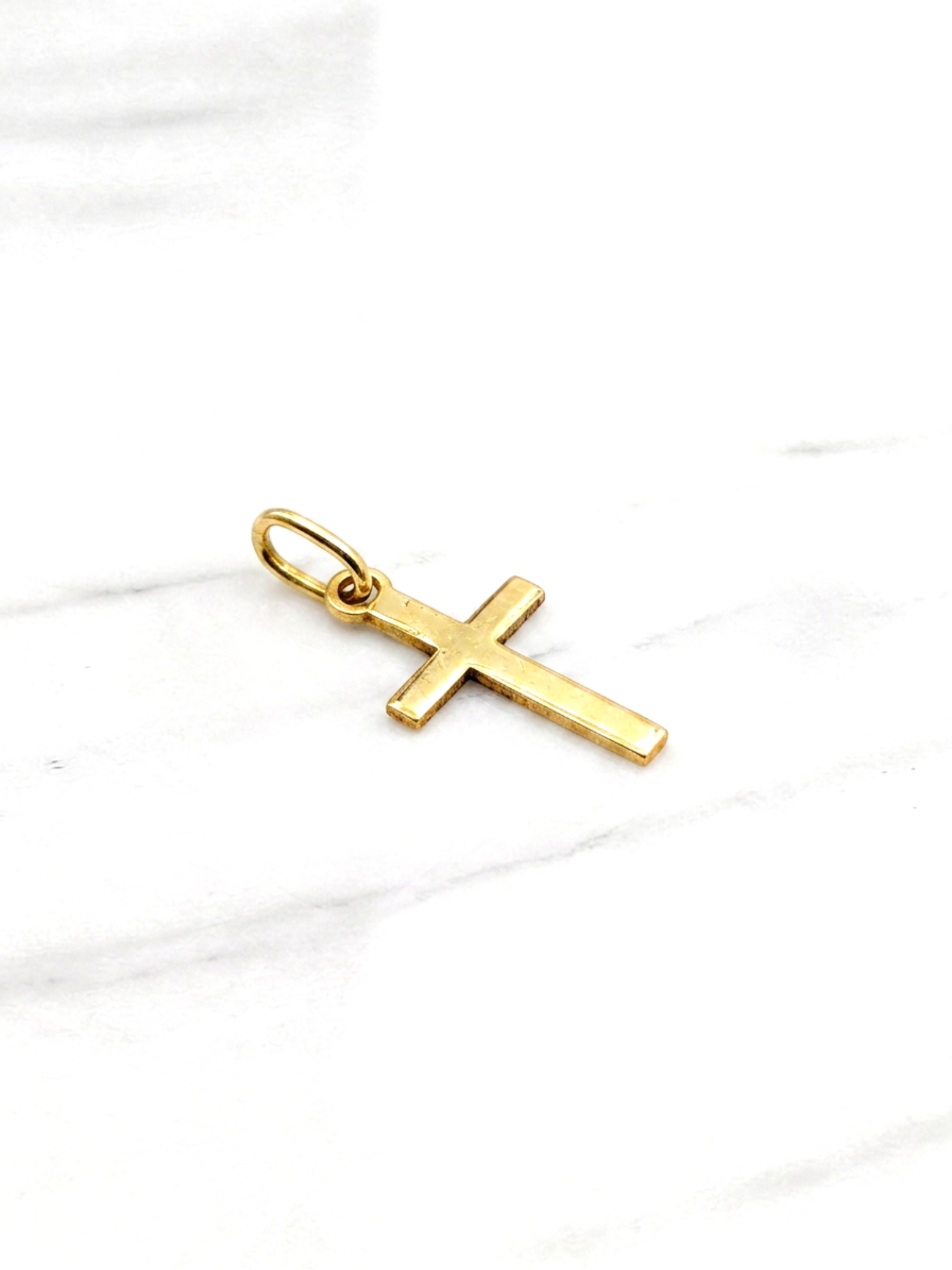 Colgante Cruz palito chica Oro 18k 2