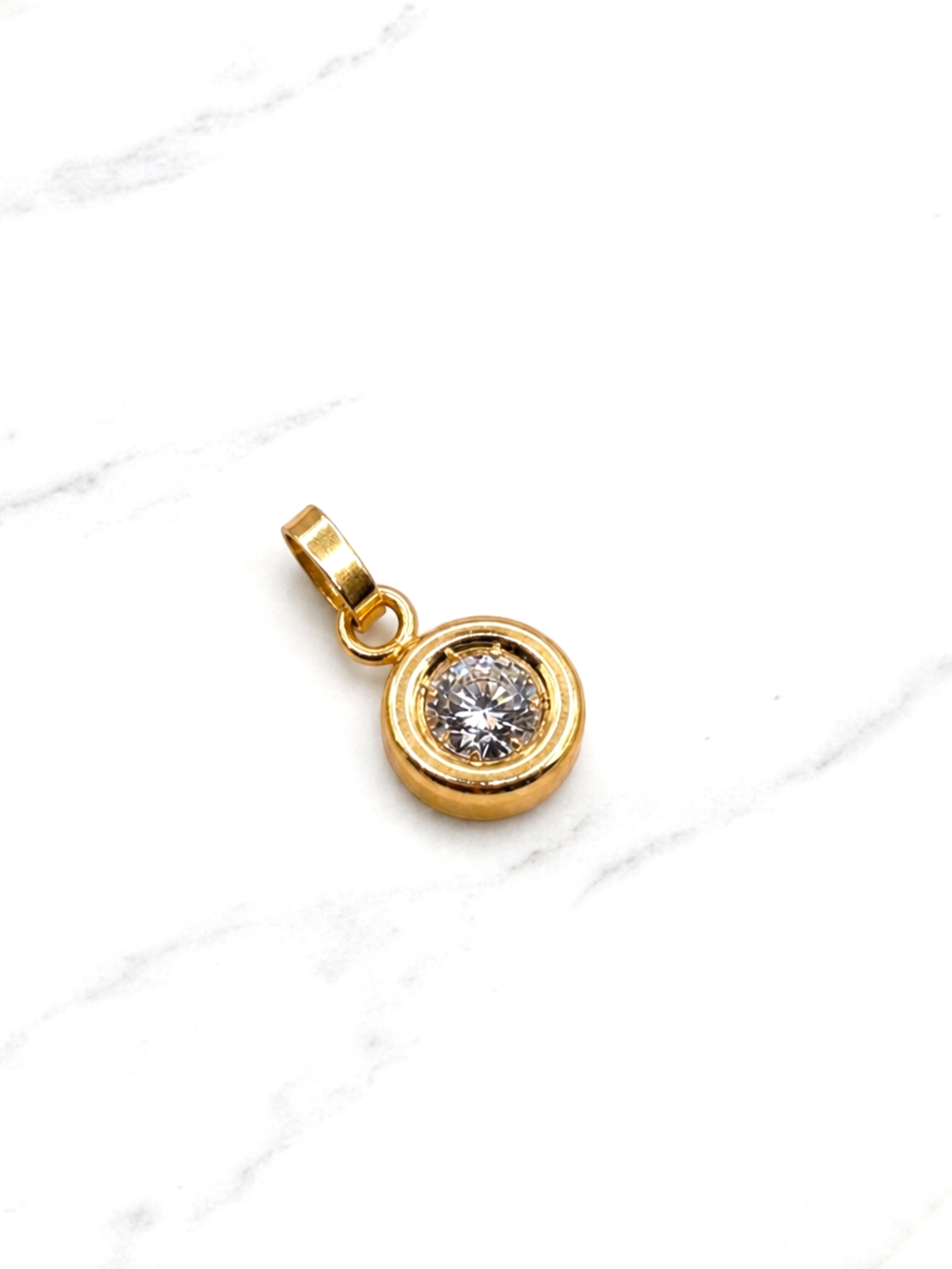 Colgante punto luz 1.1 cm Oro 18k  3