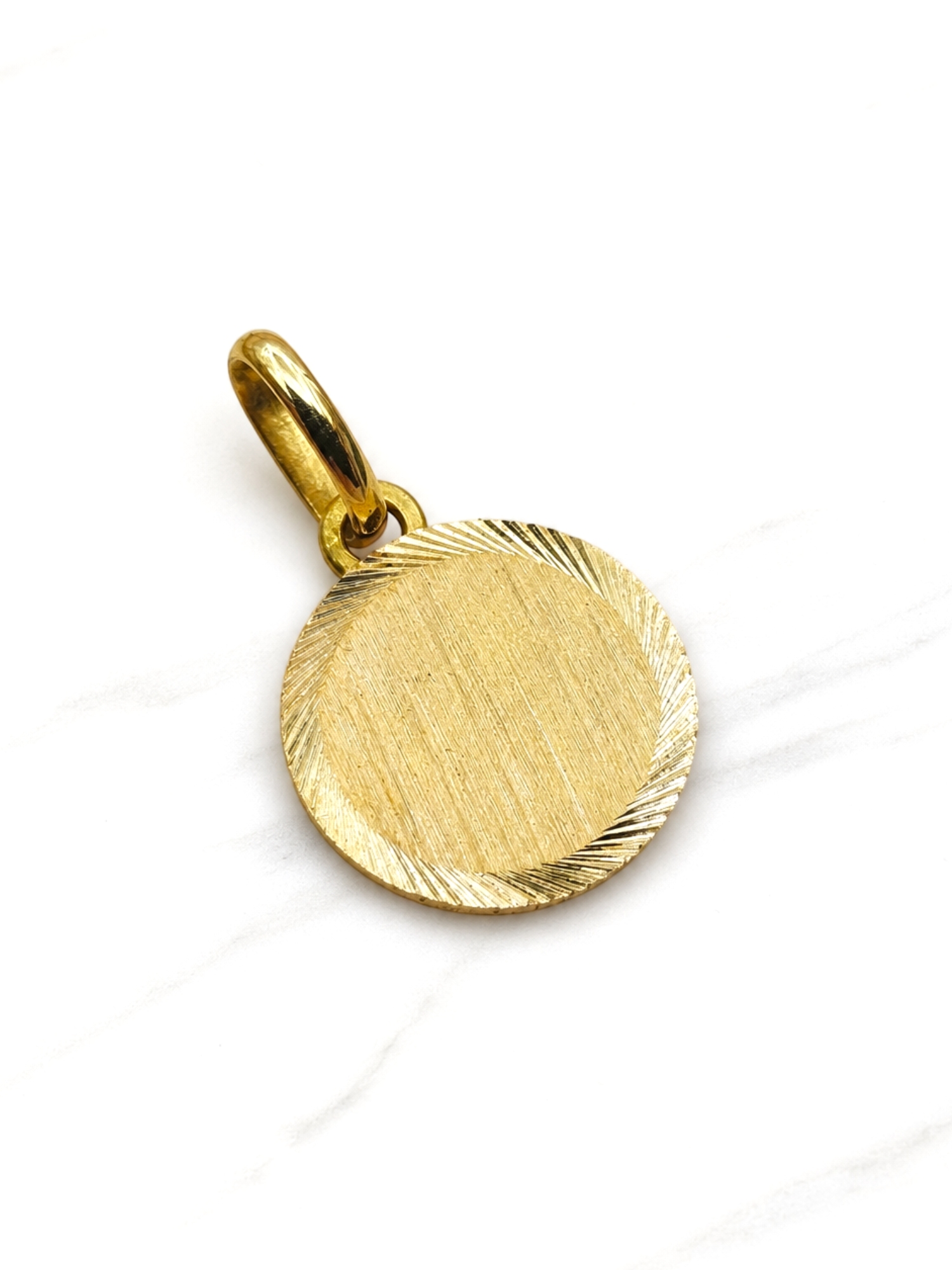 Colgante disco satinado chico Oro 18k 3