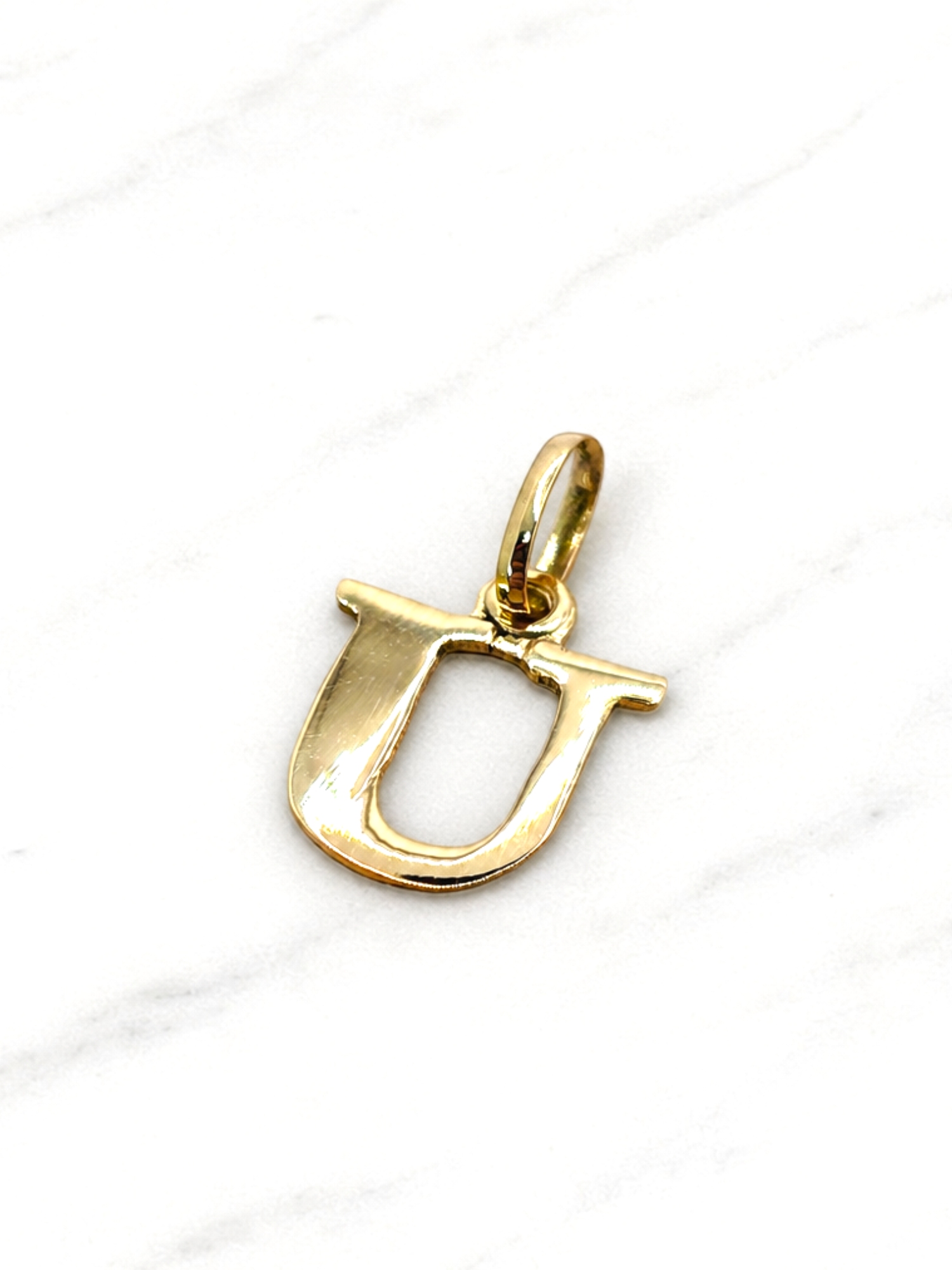 Colgante inicial 2 cm Oro 18k 5