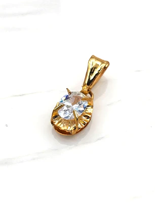 Colgante chatón ovalado circón Oro 18k